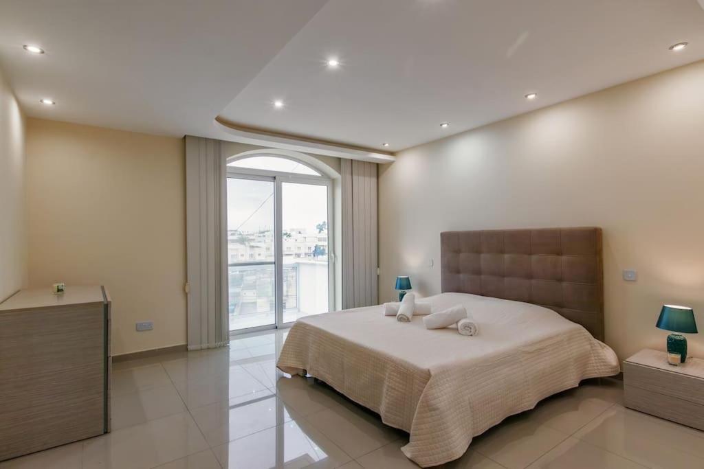 Is-Swieqi Modern 3 Bedroom Apartment Close To Paceville And Beach מראה חיצוני תמונה