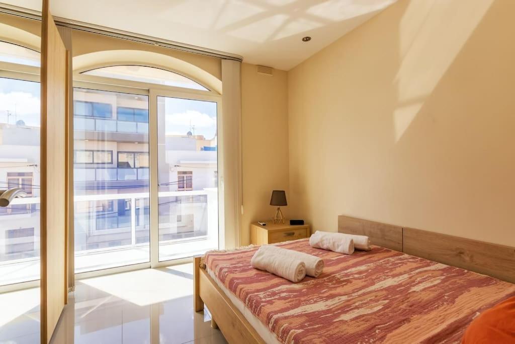 Is-Swieqi Modern 3 Bedroom Apartment Close To Paceville And Beach מראה חיצוני תמונה
